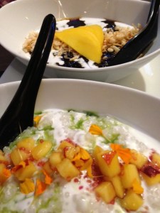 Coconut sago & black sticky rice